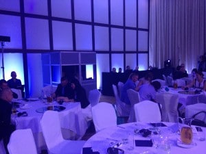 Krzesła konferencyjne tłumaczenie