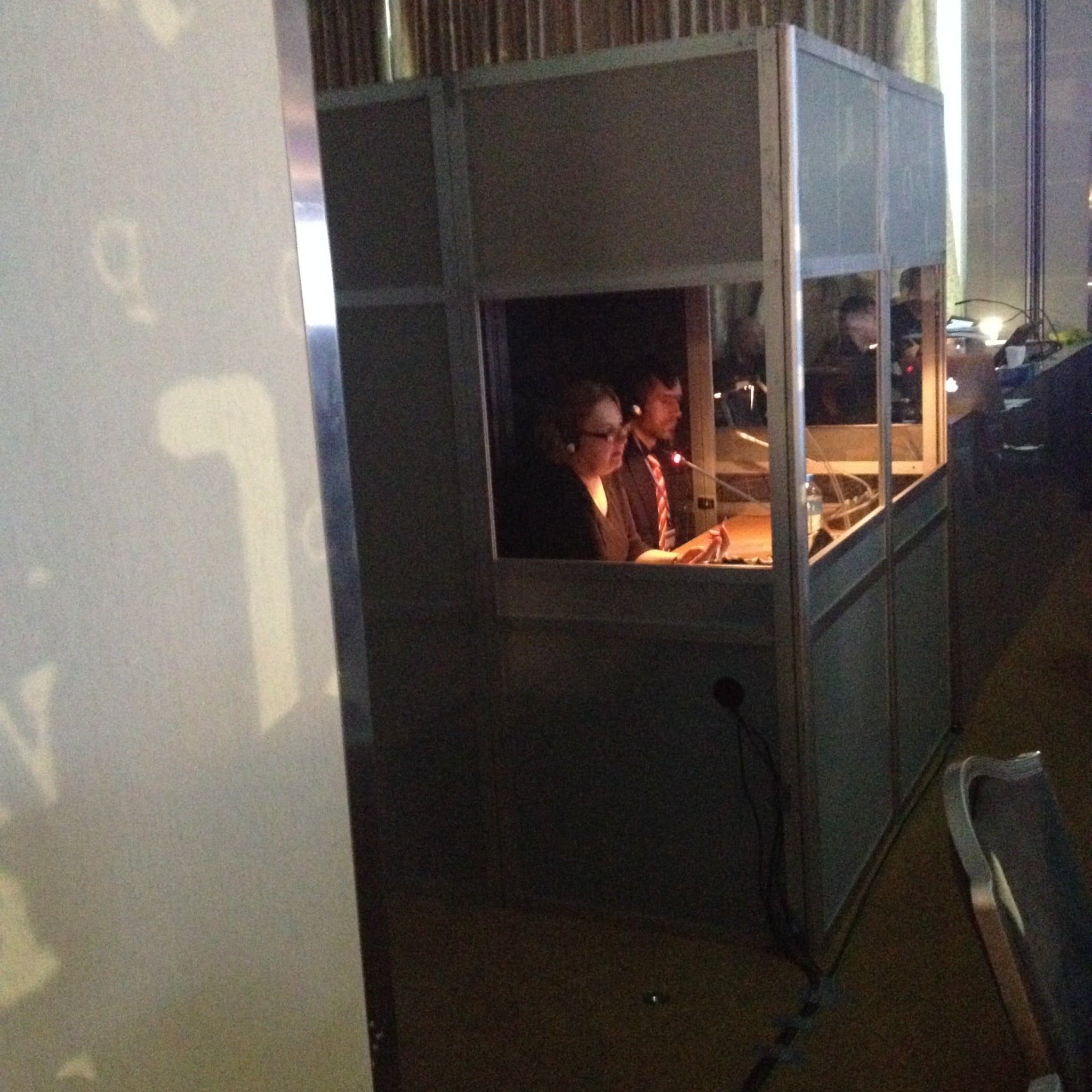 tłumacze rosyjskiego w kabinie