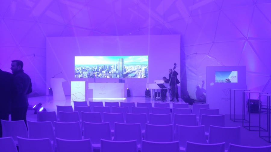 Tłumaczenie symultaniczne w Varso Place